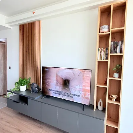 Lynx - Free Parking - Fast Wi-fi - Self Check-in *