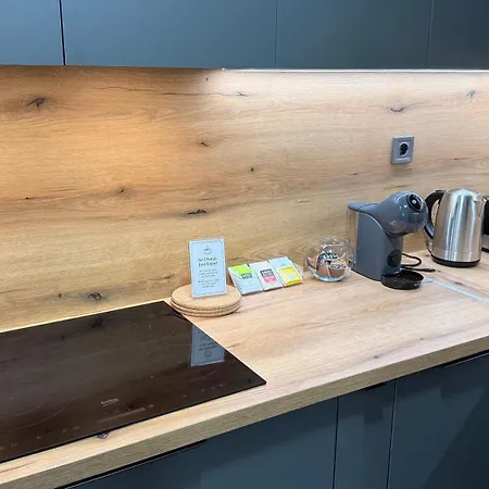 Lynx - Netflix - Free Parking - Wifi Skopie