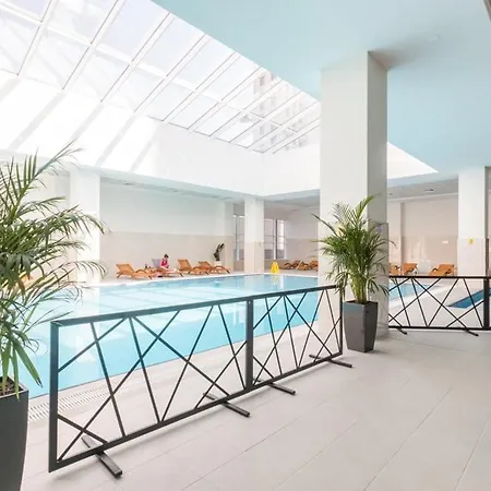 Lynx - Free Parking - Fast Wi-fi - Self Check-in Appartamento Skopje