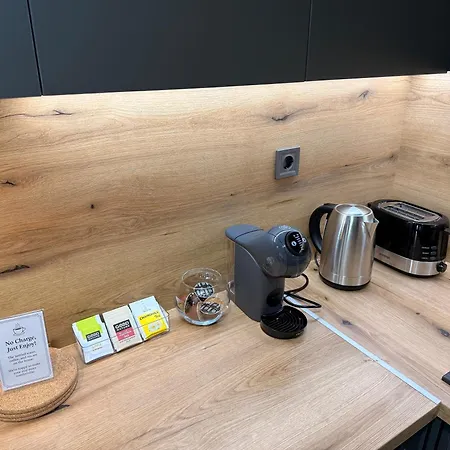 Lynx - Free Parking - Fast Wi-fi - Self Check-in *