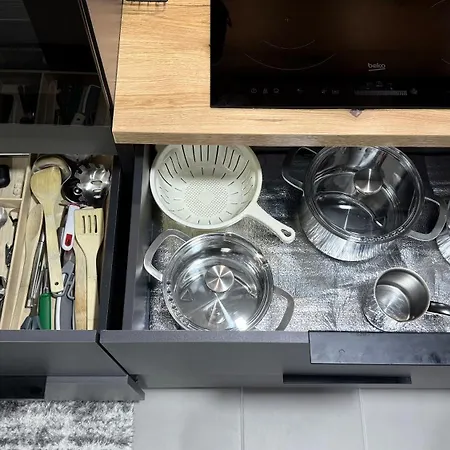 Apartament Lynx - Free Parking - Fast Wi-fi - Self Check-in Skopje