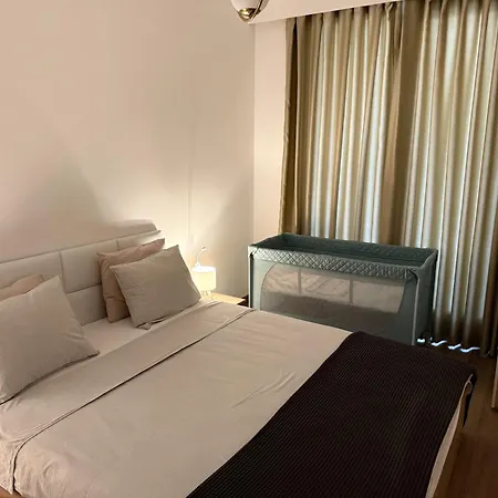 Lynx - Free Parking - Fast Wi-fi - Self Check-in Appartamento Skopje