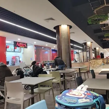 Lynx - Free Parking - Fast Wi-fi - Self Check-in Appartamento Skopje