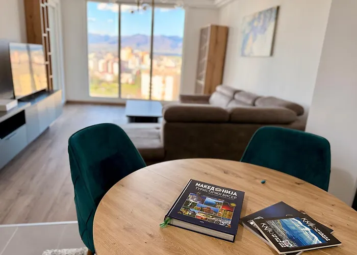 Lynx - Free Parking - Fast Wi-fi - Self Check-in Apartament Skopje