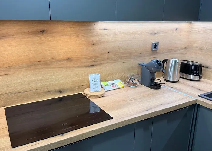 Lynx - Free Parking - Fast Wi-fi - Self Check-in Skopje