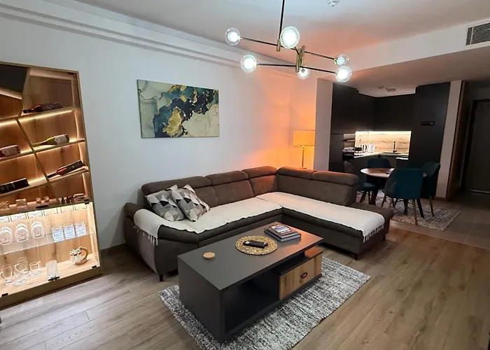 Lynx - Free Parking - Fast Wi-fi - Self Check-in