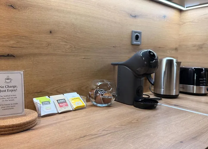 Lynx - Free Parking - Fast Wi-fi - Self Check-in Apartament *