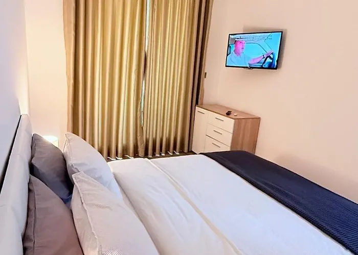 Lynx - Free Parking - Fast Wi-fi - Self Check-in Appartement Skopje