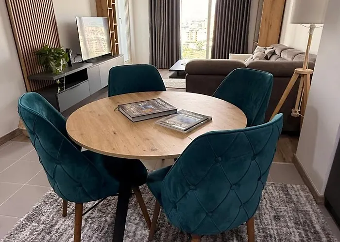 Lynx - Free Parking - Fast Wi-fi - Self Check-in Apartament *