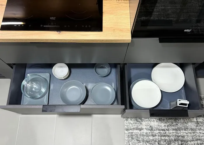 Lynx - Free Parking - Fast Wi-fi - Self Check-in Skopje